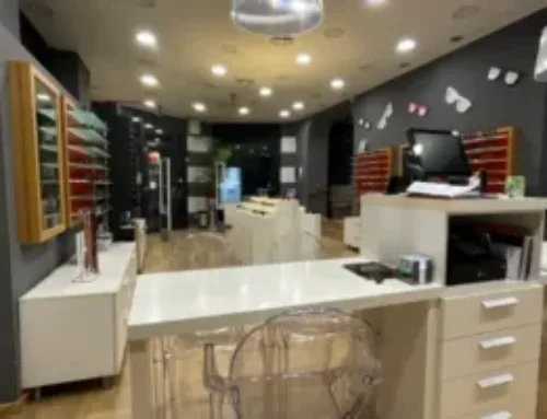 Che cosa si fa e quali strumenti ci sono in un laboratorio ottico?